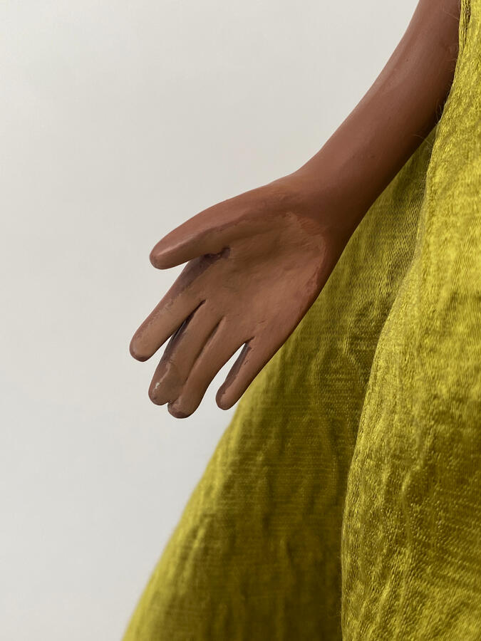 Right hand detail